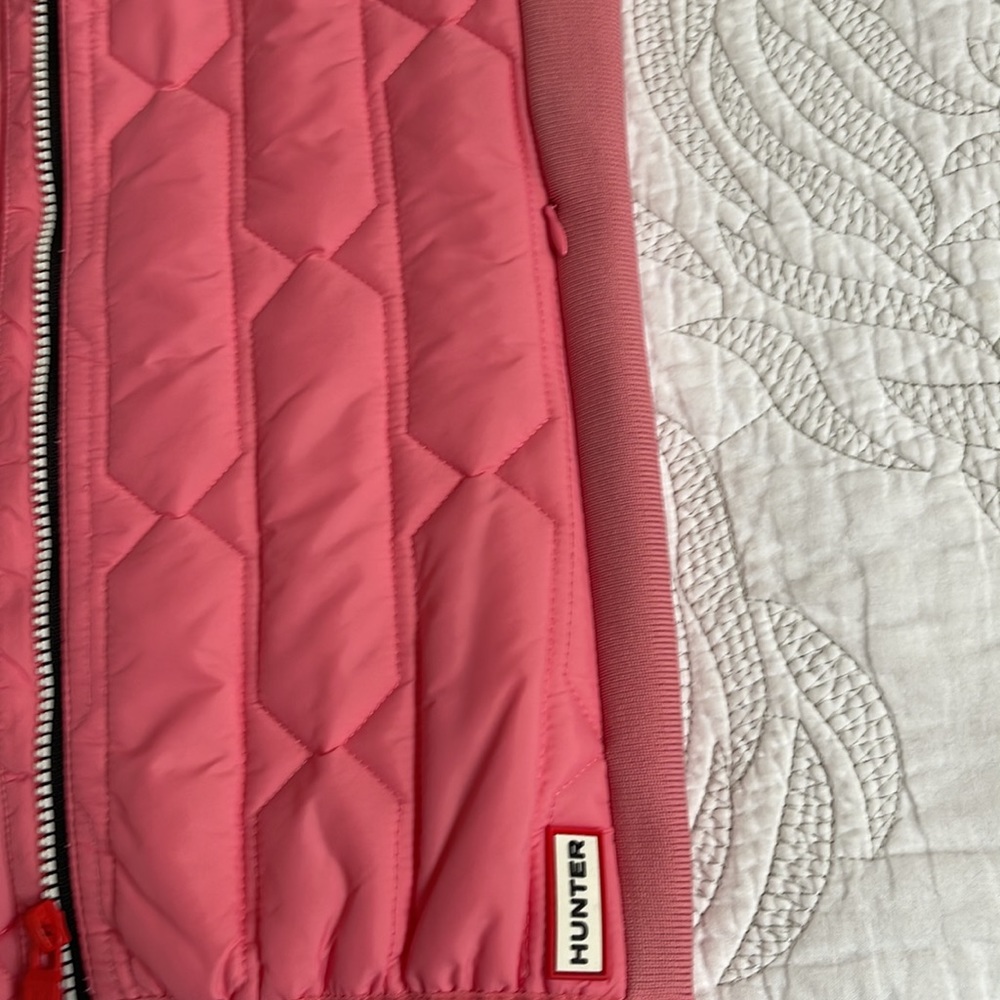 Hunter puffer vest size S PREOWNED - Picture 4 of 7